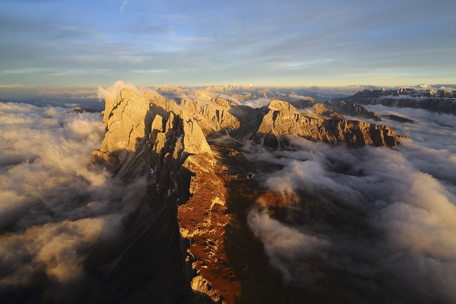 Dolomiti-OdleVisteDaSeceda_fotoAerea2204