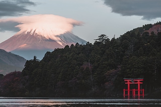 富士山及河口湖鳥居