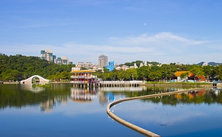 大湖晨光