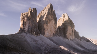 拉瓦雷多三峰山